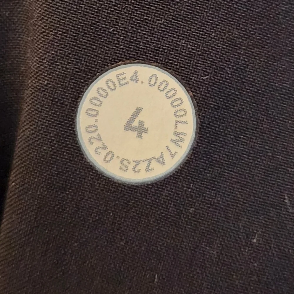 lululemon athletica questions leave